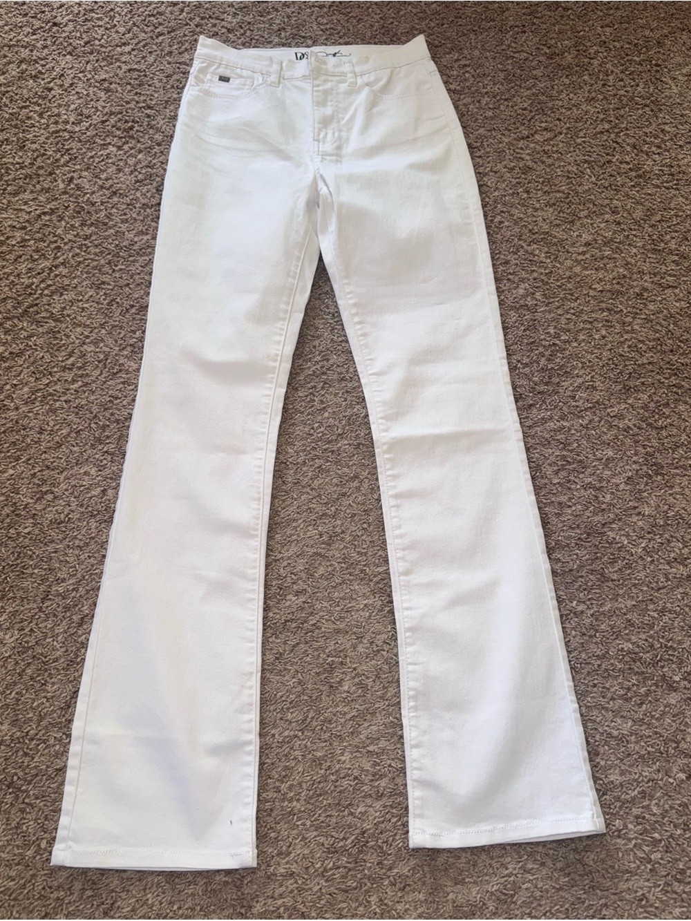 DG2 Diane Gilman White Bootcut Stretch Jeans Women’s Size 4T Rhinestone Pockets